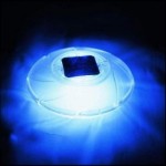 Плавающая лампа-подсветка Bestway 58111 на солнечной батарее
